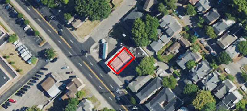 647 Main St