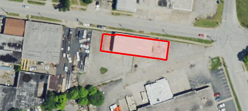 140 Woodlawn Ave