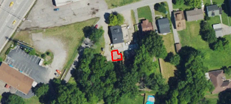 1720 Sanders Ln