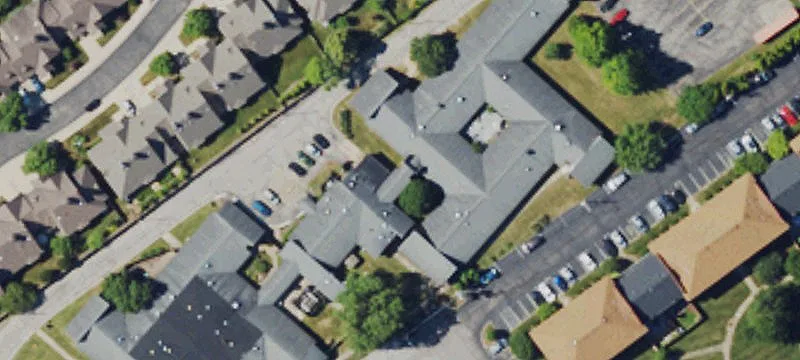 1101 Lyndon Ln