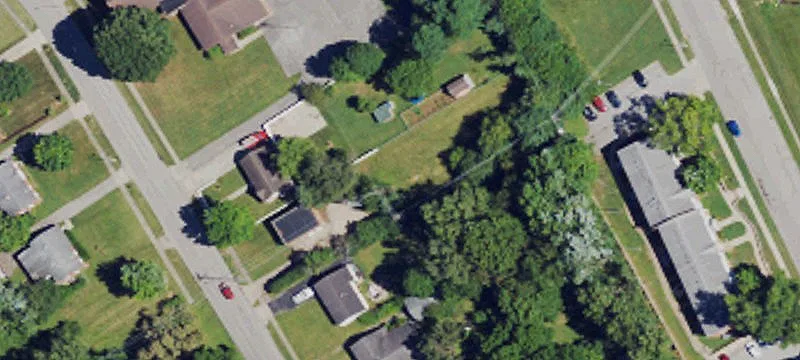 423 Parkside Dr
