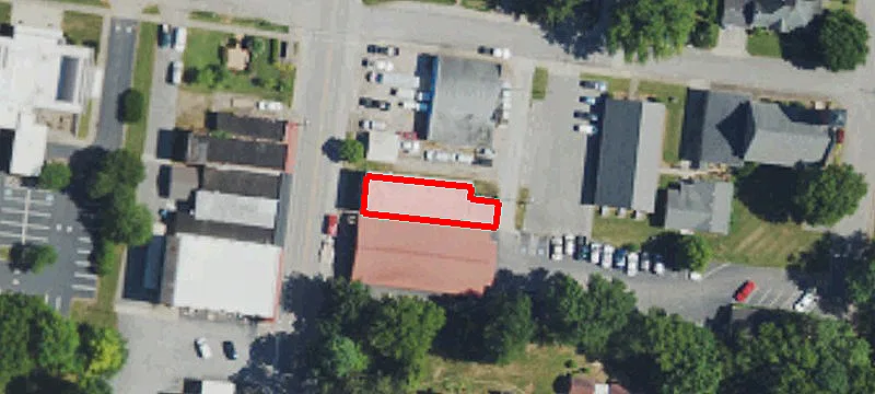 126 Main St