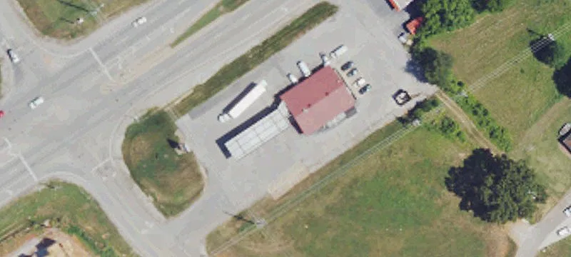 5202 Louisville Rd