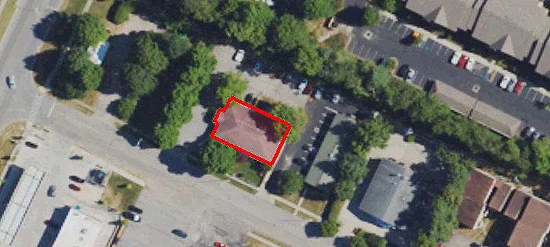 625 Delzan Pl