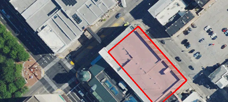 122 Broadway