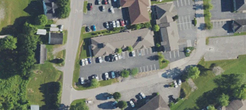 87 Sarahs Ln