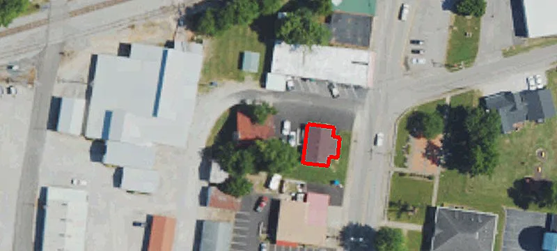 141 Main St