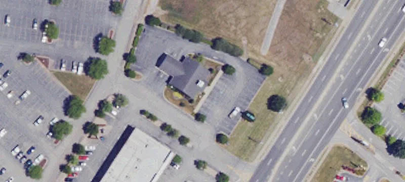2415 Nashville Rd