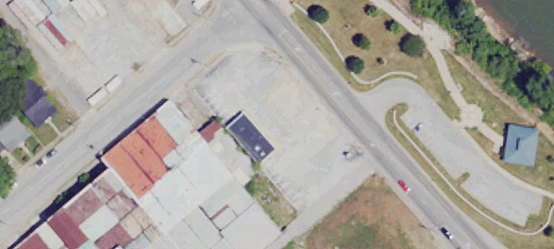 401 Riverview Dr