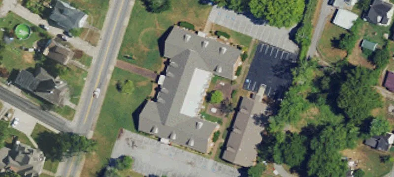1910 Virginia St