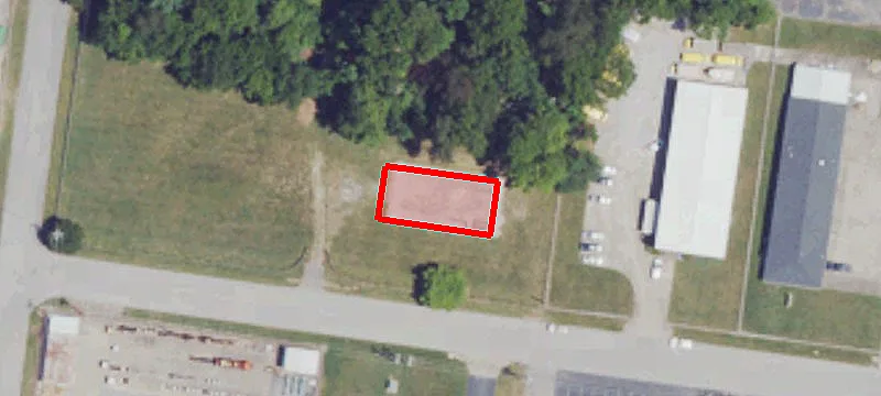 1055 Searcy Way