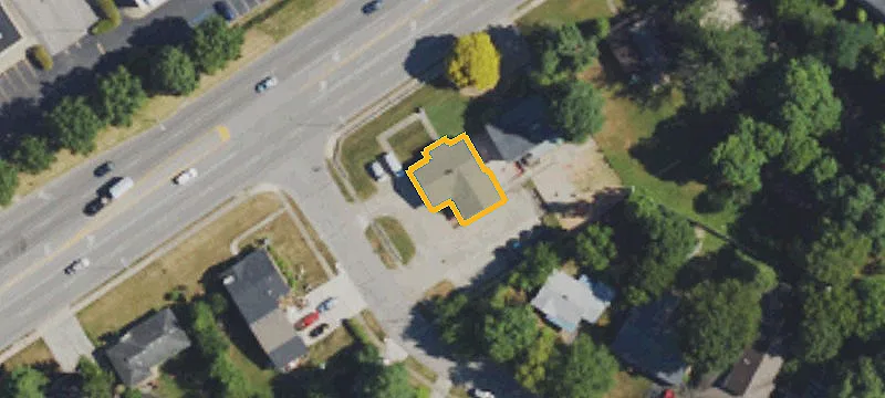 2098 Harrodsburg Rd