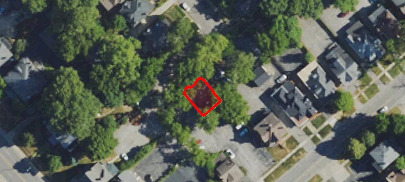 637 Sayre Ave