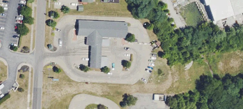5864 Taylor Dr