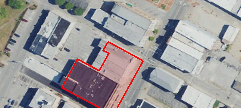 701 Main St