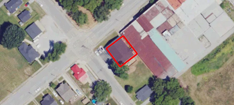 140 College St