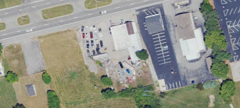 3006 Louisville Rd
