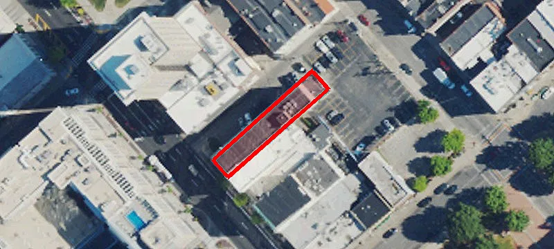 135 Main St