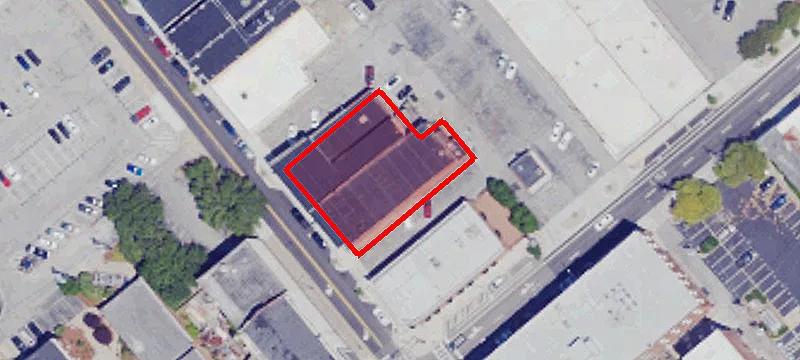 330 Main Ave