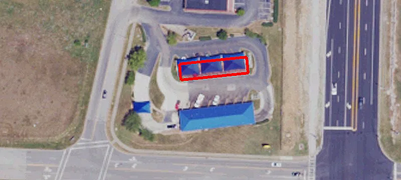 1305 Veterans Memorial Ln