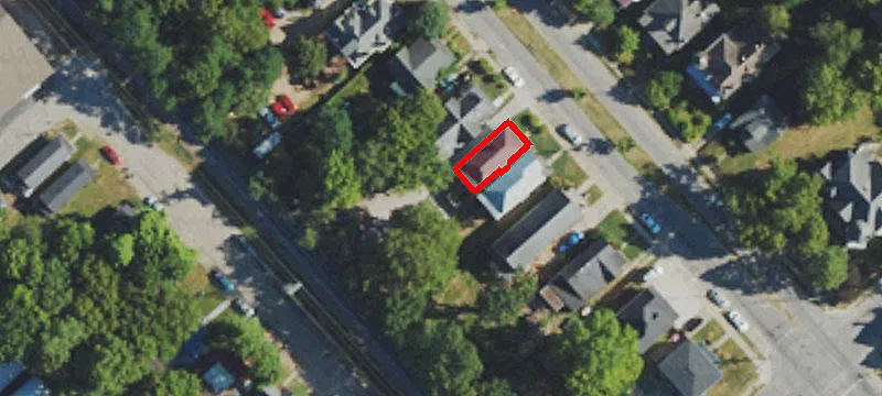 186 Loudon Ave