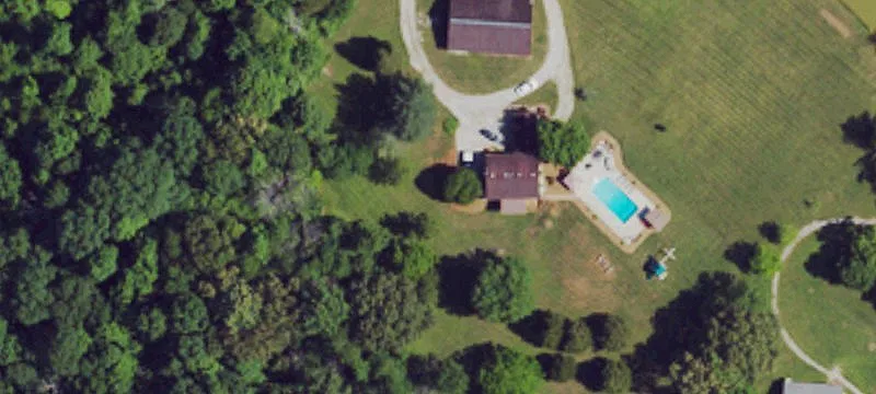 1015 Linn Rd