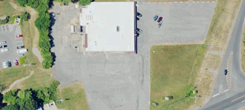 1505 Broadway