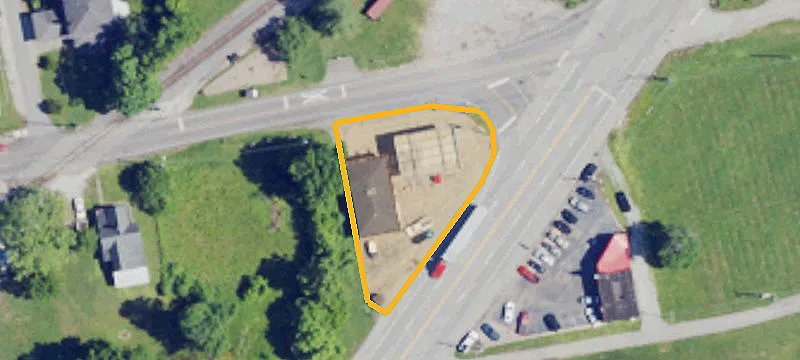 101 Main St