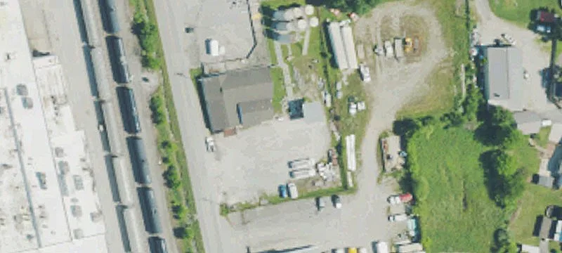 110 Tobacco Rd