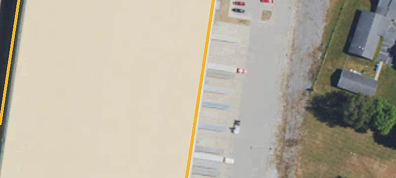 1541 Main St