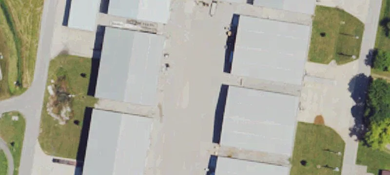 480 University Dr
