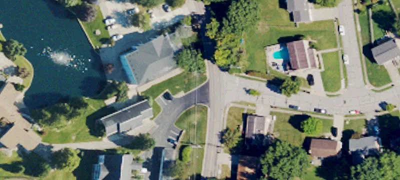 7 Carriage House Dr