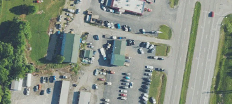 5687 Hwy 27