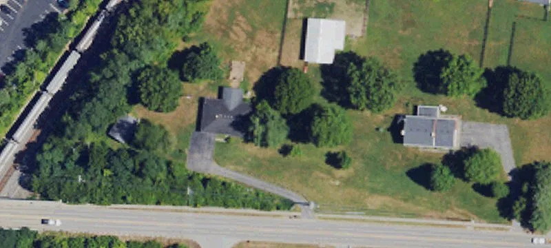 125 Combs Ln
