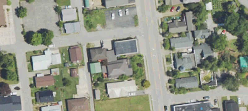 317 University Dr