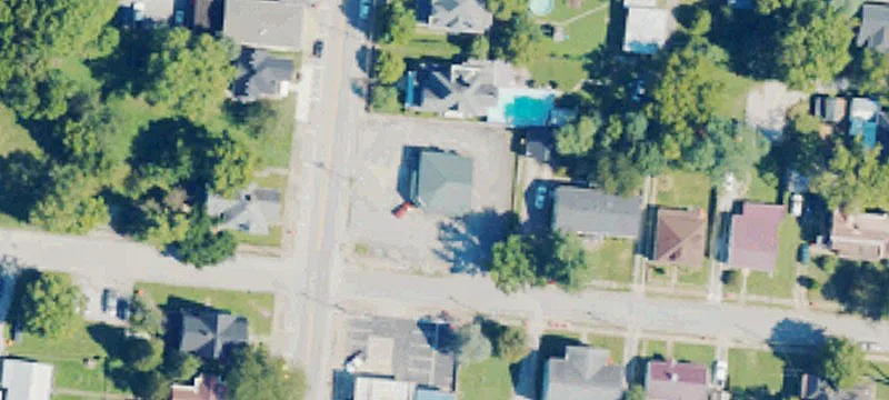 302 Main St