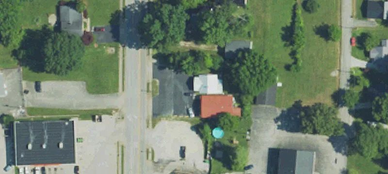 44 Main St
