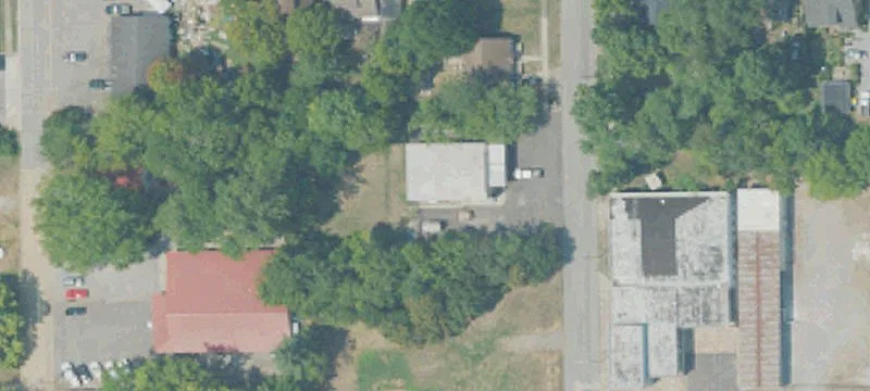203 6th St