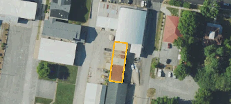 206 Main St