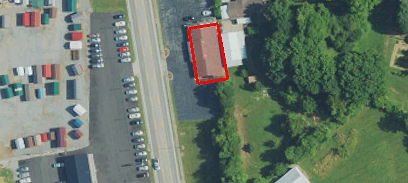 1640 Main St