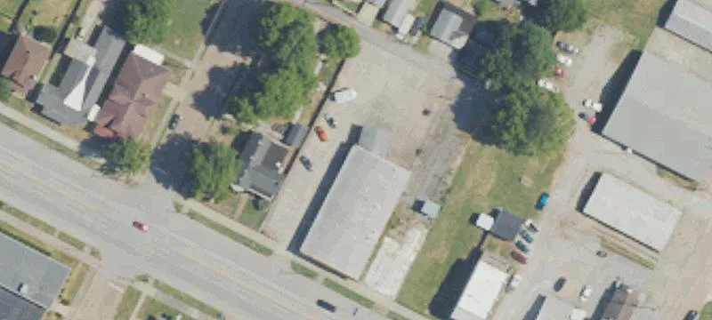 715 2nd St