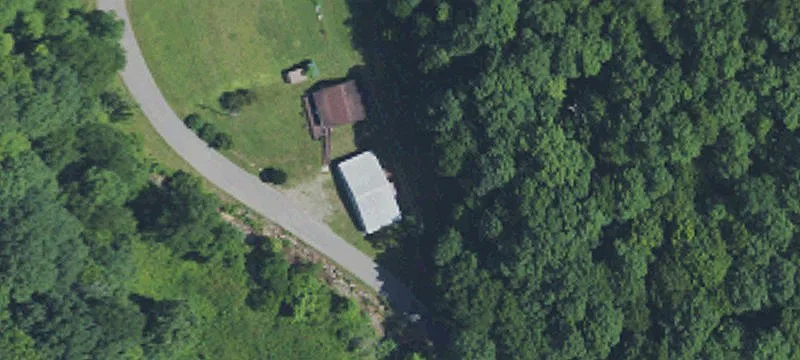 939 Hollybush Rd