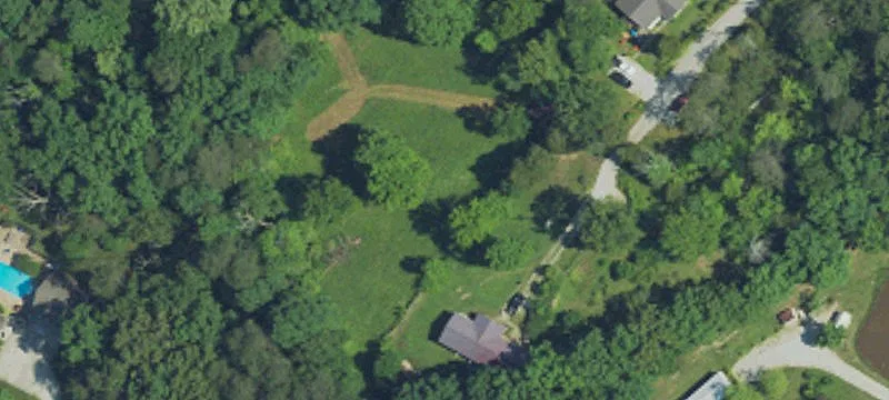 210 Sleepy Holw Rd