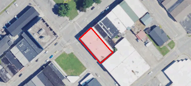 225 Main St