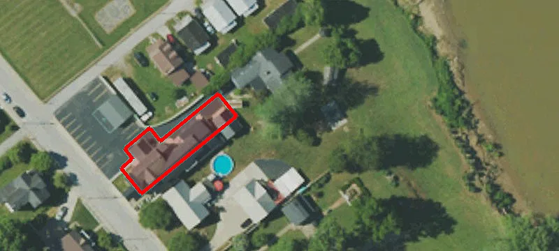 110 2nd St