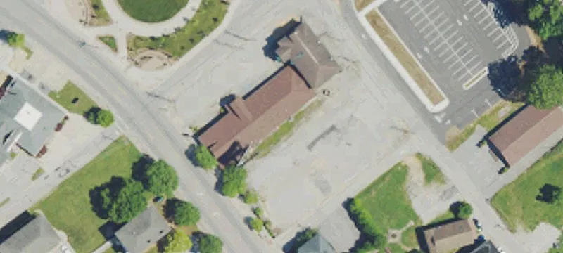 408 Main St