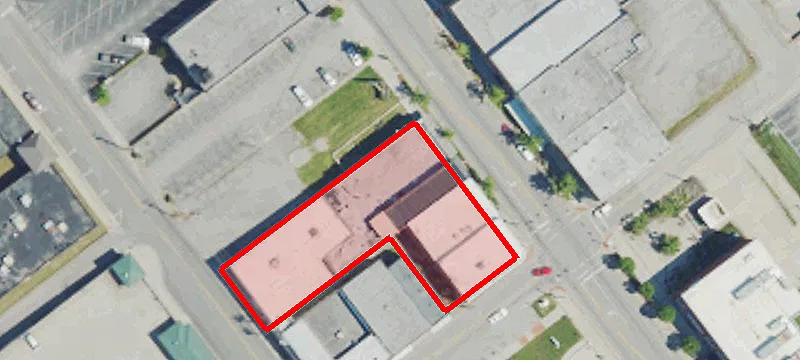 121 Main St