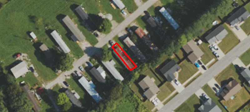 3160 Main St