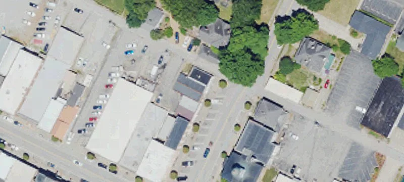 114 Cross Main St