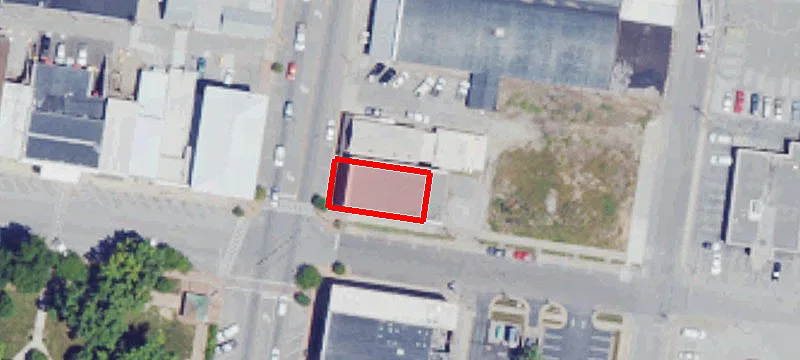 202 Main St